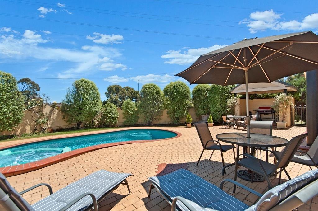 Hopkins House Motel & Apartments Warrnambool Bagian luar foto