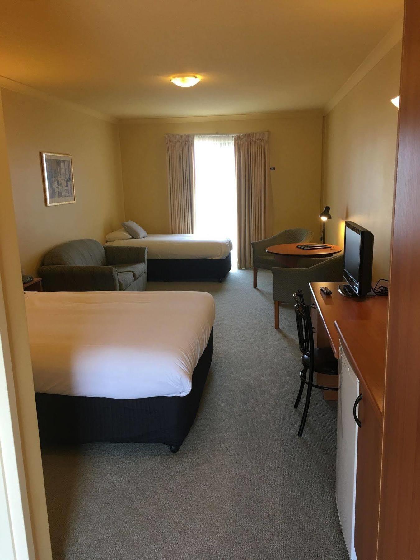 Hopkins House Motel & Apartments Warrnambool Bagian luar foto