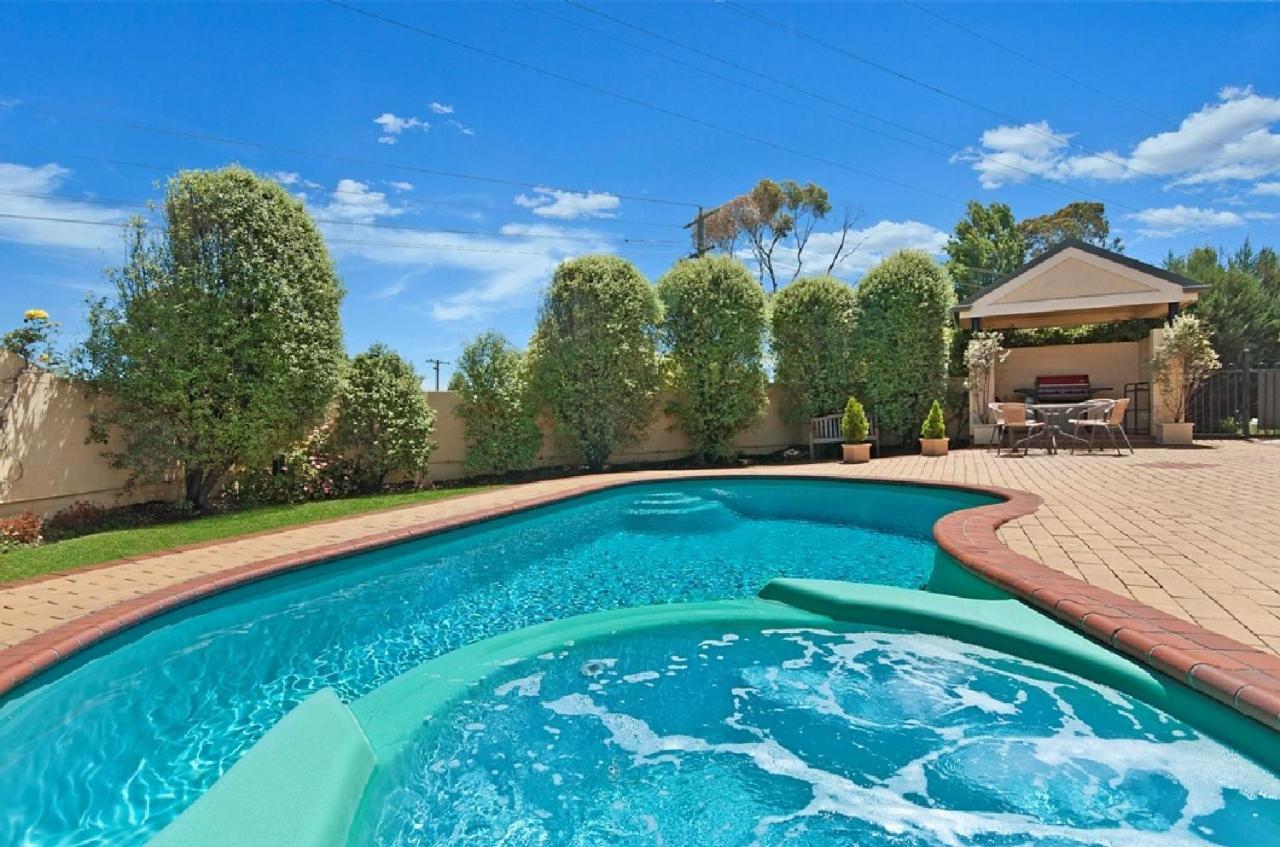 Hopkins House Motel & Apartments Warrnambool Bagian luar foto